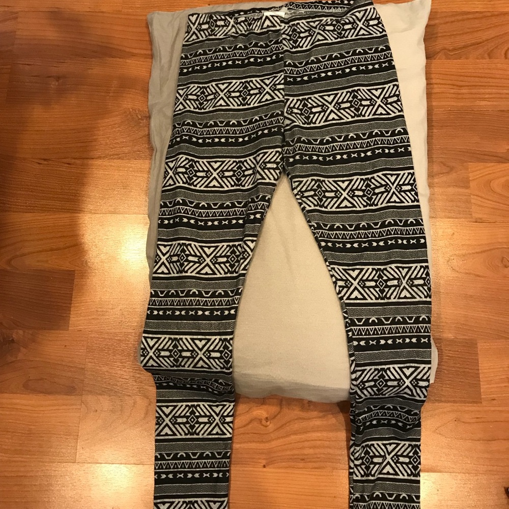 Poof leggings